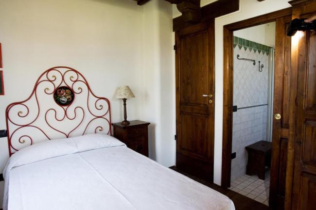 I Quattro Passeri Country House Santa Paola Eksteriør billede