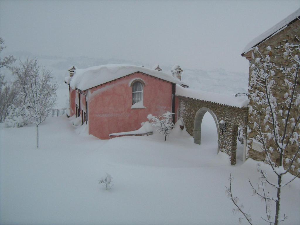 I Quattro Passeri Country House Santa Paola Værelse billede